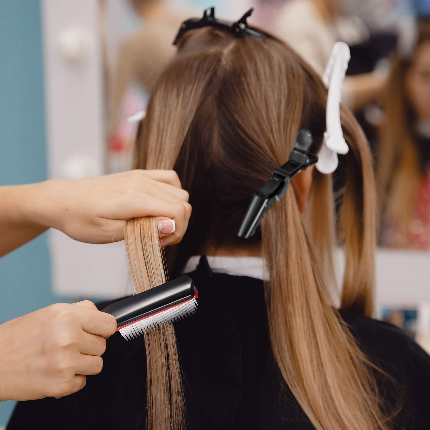 Coffret de coiffure 7 pièces en nylon : brosse démêlante pour cheveux bouclés, brosse de voyage, pinces pour modeler et définir les boucles (rose)