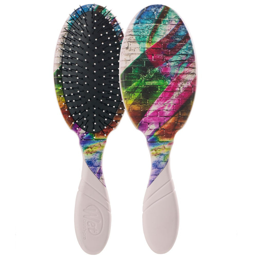 WetBrush Pro Detangler - Pride