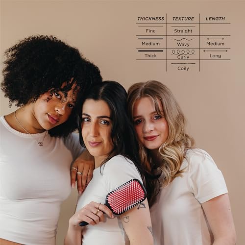 Brosse à cheveux Denman Power Paddle pour un démêlage, un brushing et un coiffage rapides et confortables - Combinaison de picots de coiffage D3 et d'une brosse plate - Pour femmes et hommes (rouge et noir), D38