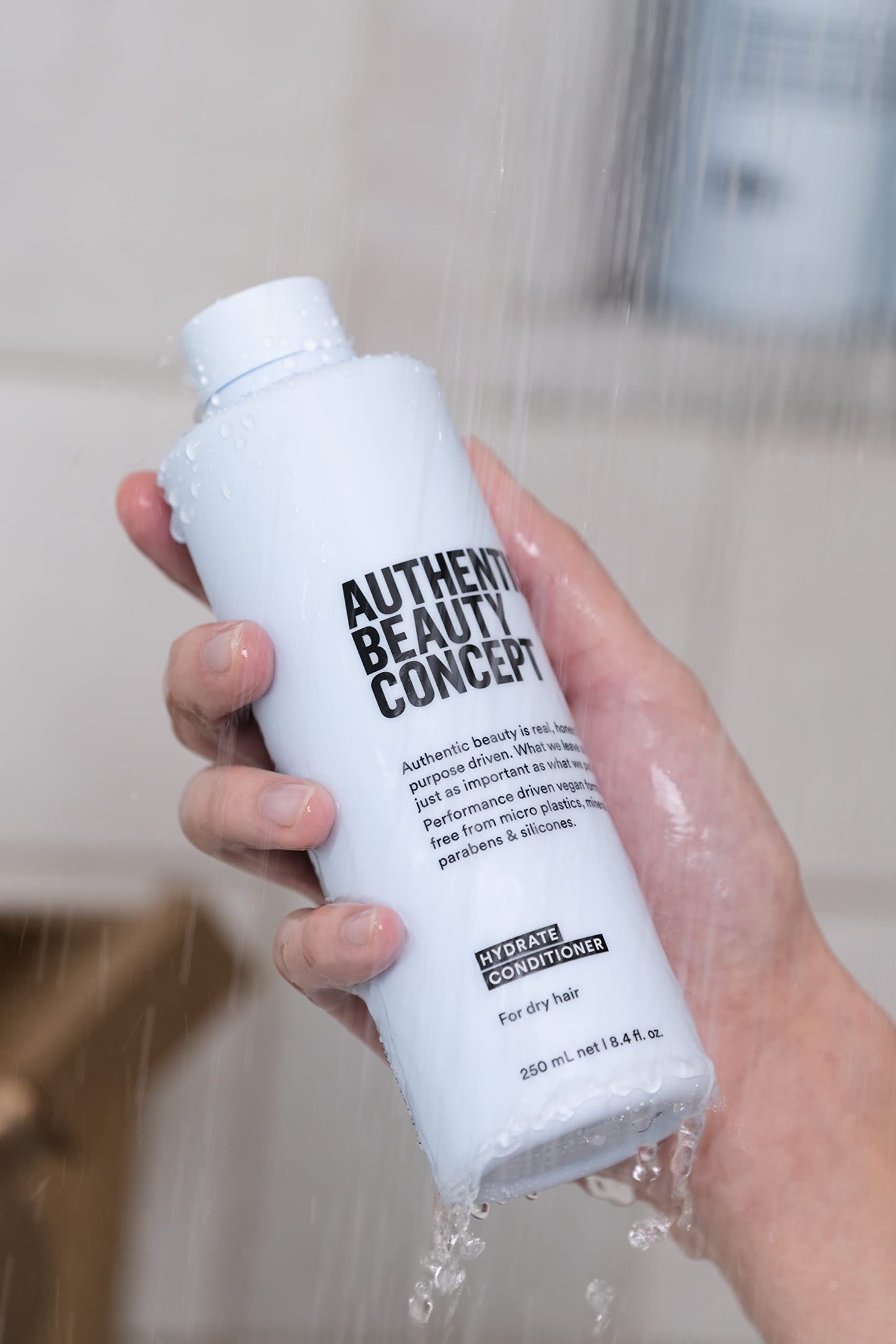 Authentic Beauty Concept Hydrate Conditioner | Hydrating Conditioner For Normal To Dry or Curly Hair | Moisturizes & Revitalizes Dry Hair | Vegan & Cruelty-free | Silicone-free | 8.4 fl. oz.