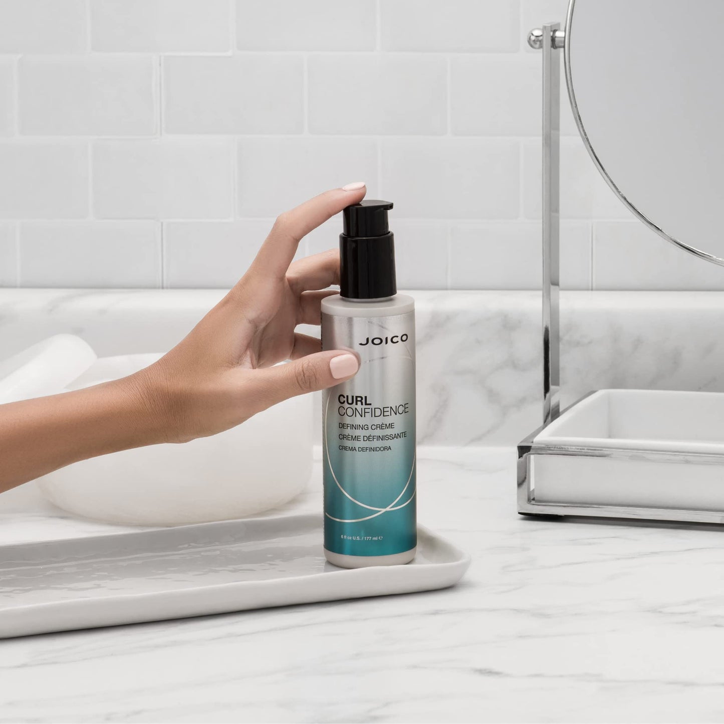 Joico 卷发自信定型霜 | 适用于卷发 | 减少毛躁 | 修饰纹理 | 提升光泽和亮泽 | 不含麸质和防腐剂 | 6 液体盎司