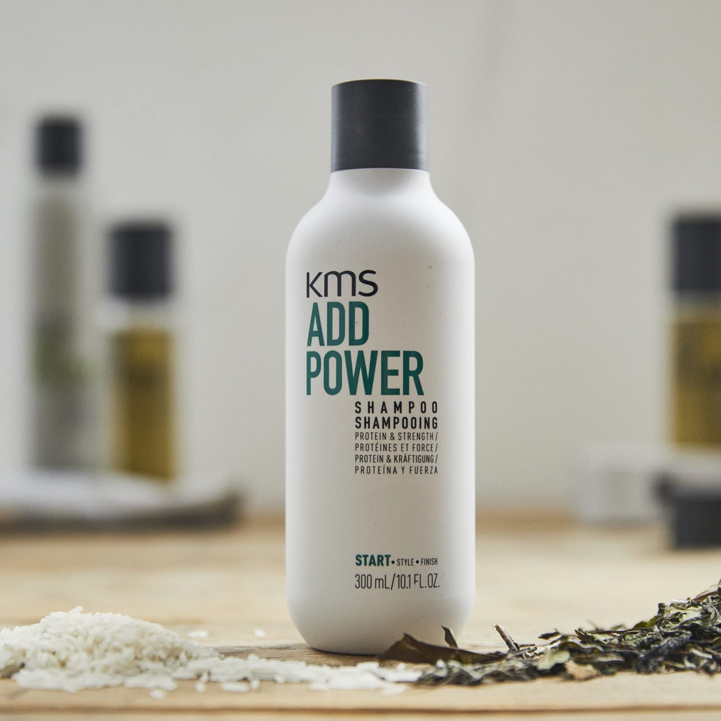 Shampooing KMS ADDPOWER pour cheveux fins et fragiles, 10,14 fl. oz.