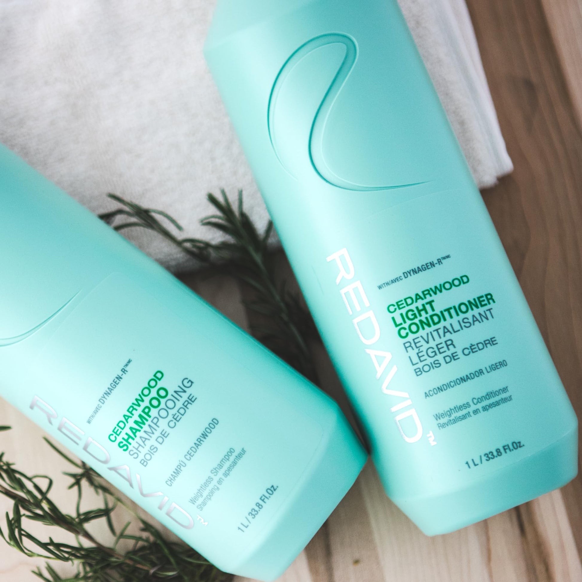 Light Gray Redavid Cedarwood Weightless Shampoo - with Hemp Seed Oil and Orchid Oil, for Fine Hair and Men's Hair - Clinically Strengthens, Cleanses Hair and Scalp - Paraben, Phthalate and Sulfate Free (1L)