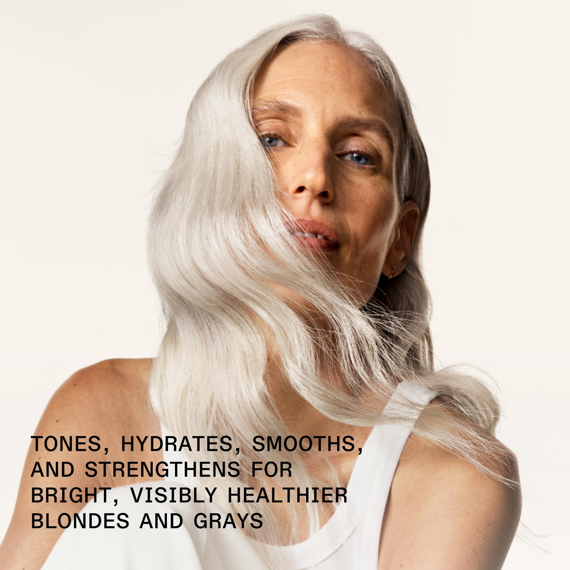Olaplex Nº. 5P Blonde Enhancer Purple Toning Conditioner: Neutralizes Brassiness & Strengthen | Repairs Damages & Hydrates Hair | For Coily, Curly, Straight, and Wavy, 1000 mL / 33.8 Fl Oz