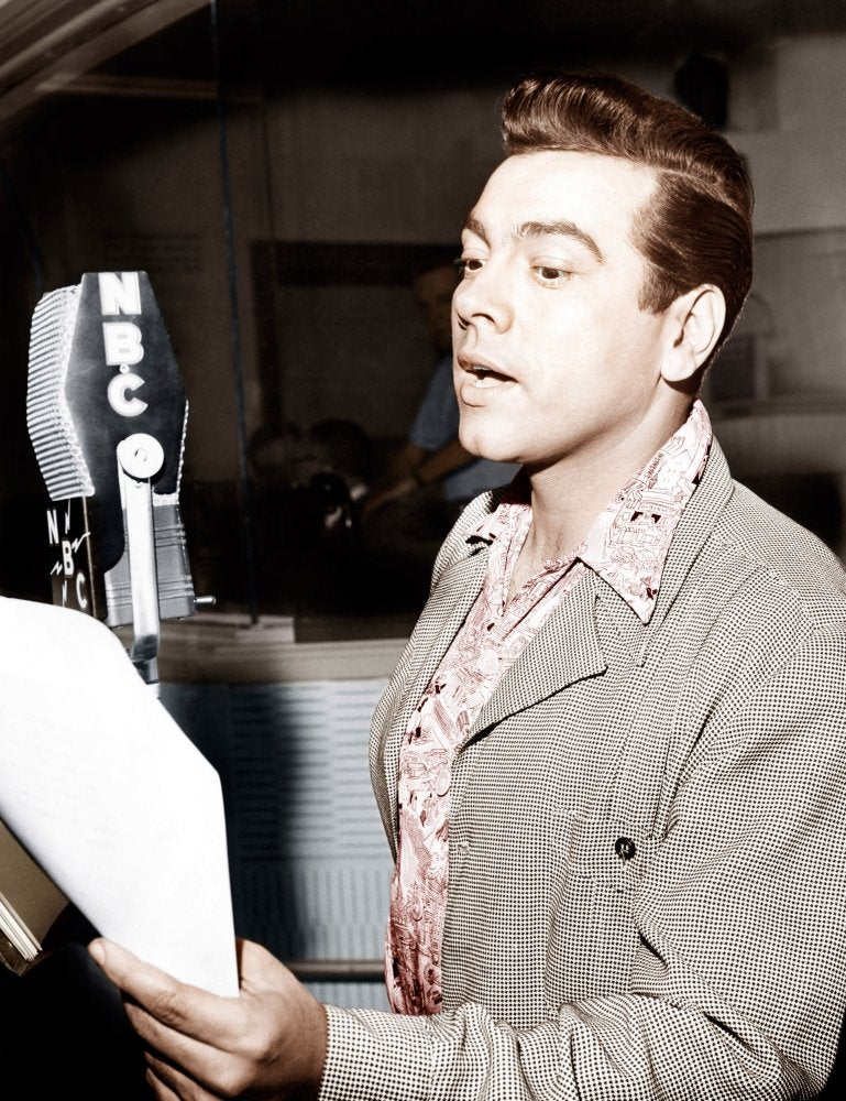 Mario Lanza On His Radio Show The Mario Lanza Show 3-21-52 Photo Print (16 x 20)