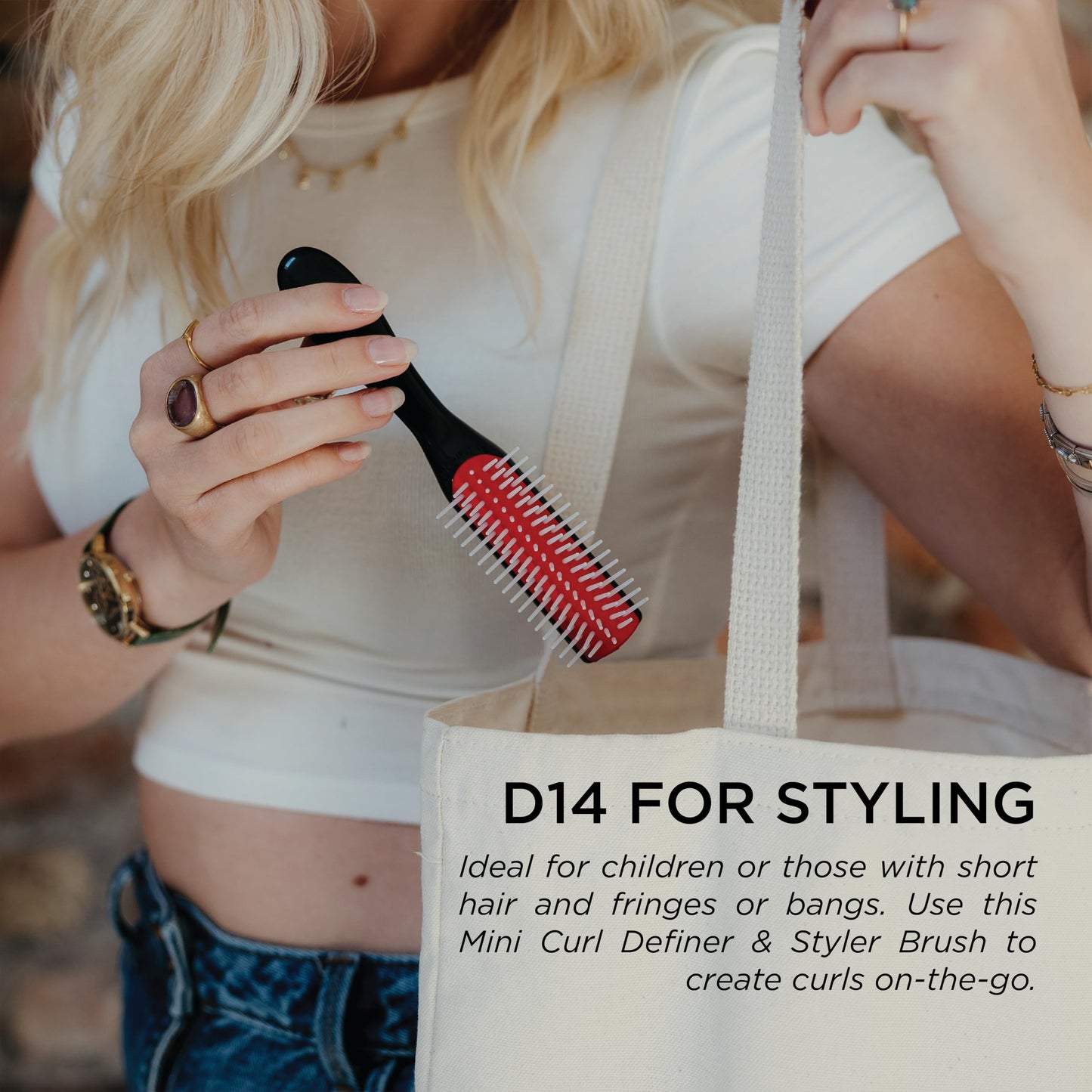 Brosse Denman pour cheveux bouclés D14 (noire) : brosse coiffante à 5 rangs pour démêler, séparer, modeler et définir les boucles, franges et franges – pour femmes et hommes.