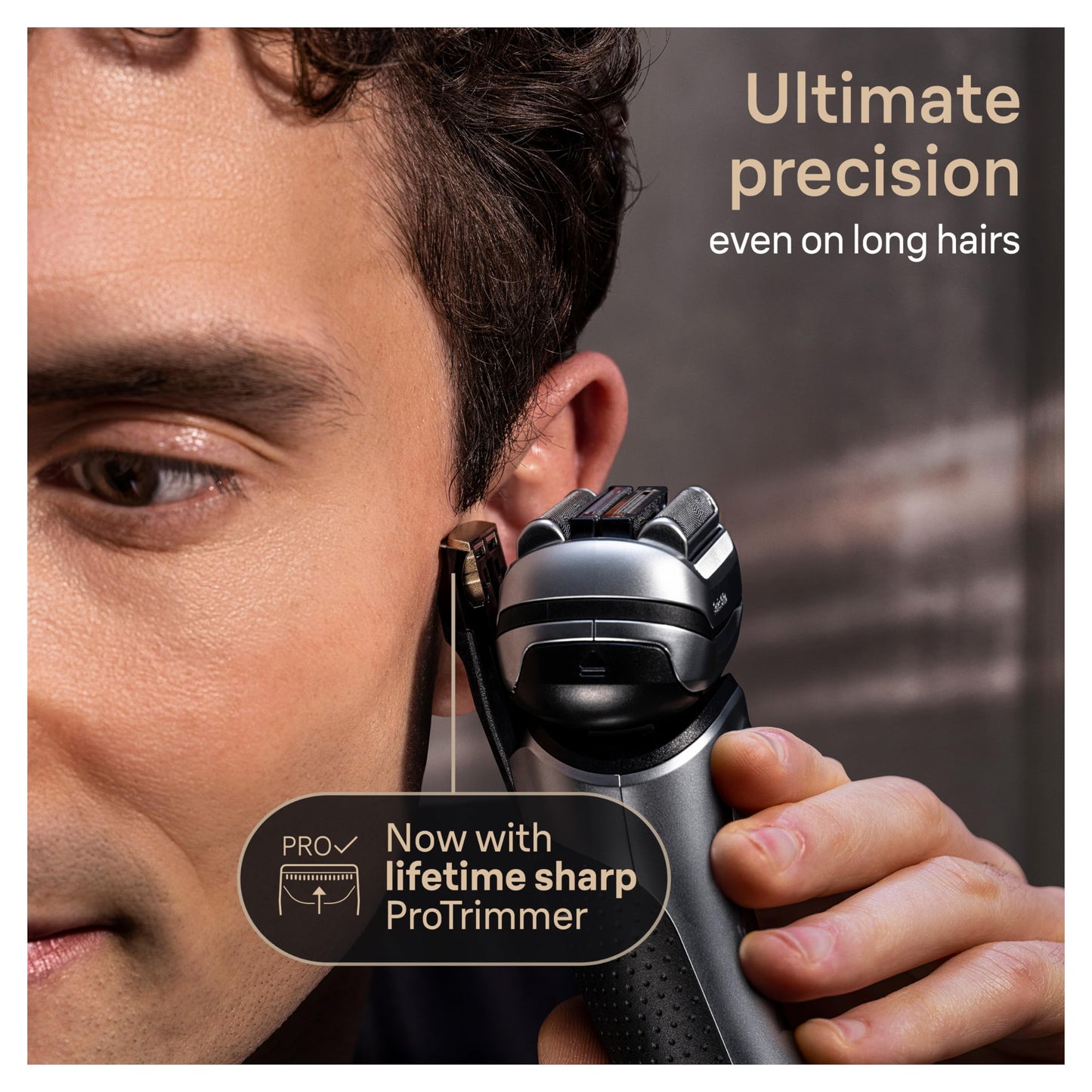 Braun Series 9 PRO+ Electric Shaver, Shaving Kit with 5 Pro Shave Elements and ProComfort Head, SmartCare Center