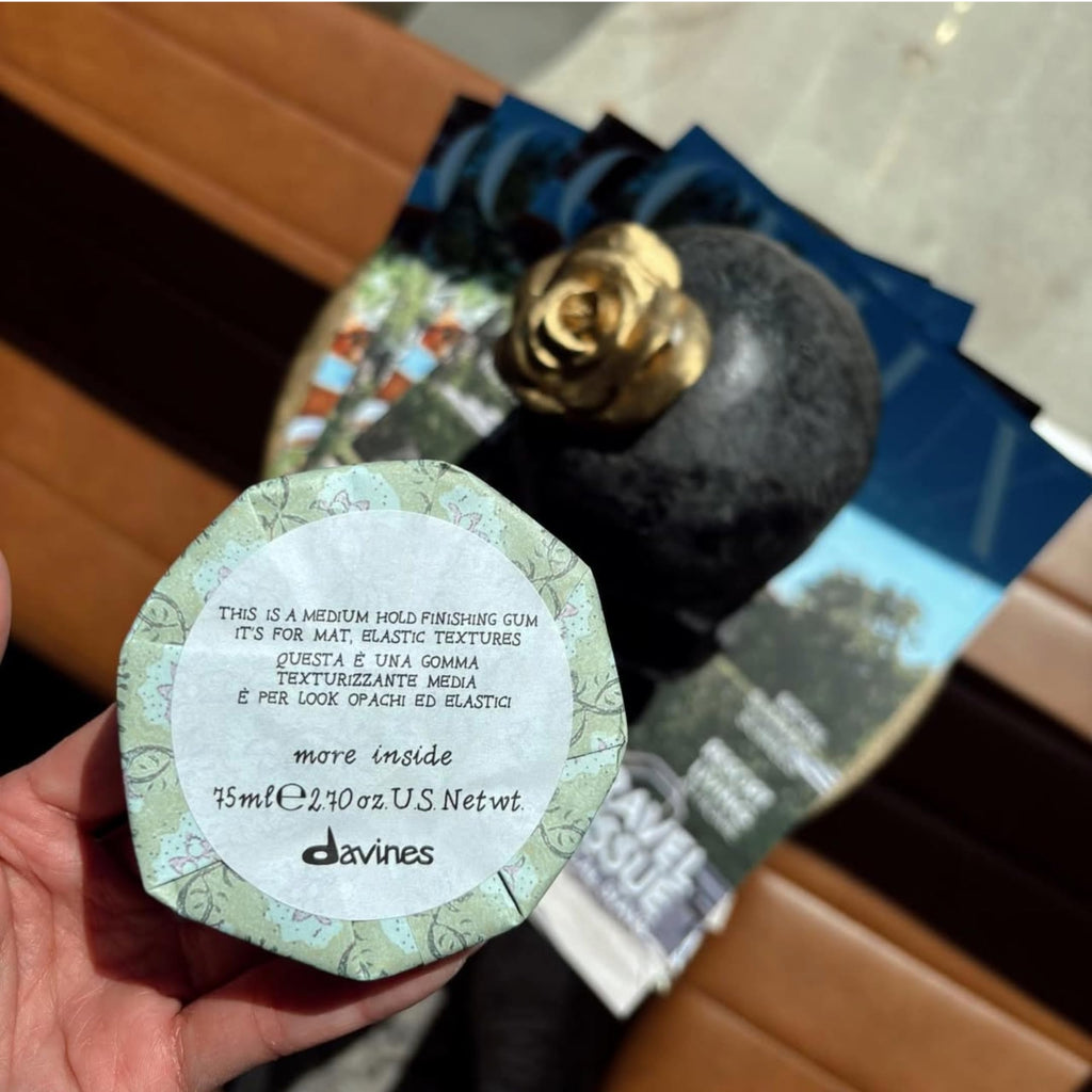 Davines This Is A Medium Hold Finishing Gum, Medium Hold Texture & Matte Finish - Dry Paste for Defined Styles - Workable & Remoldable, 2.54 Fl Oz