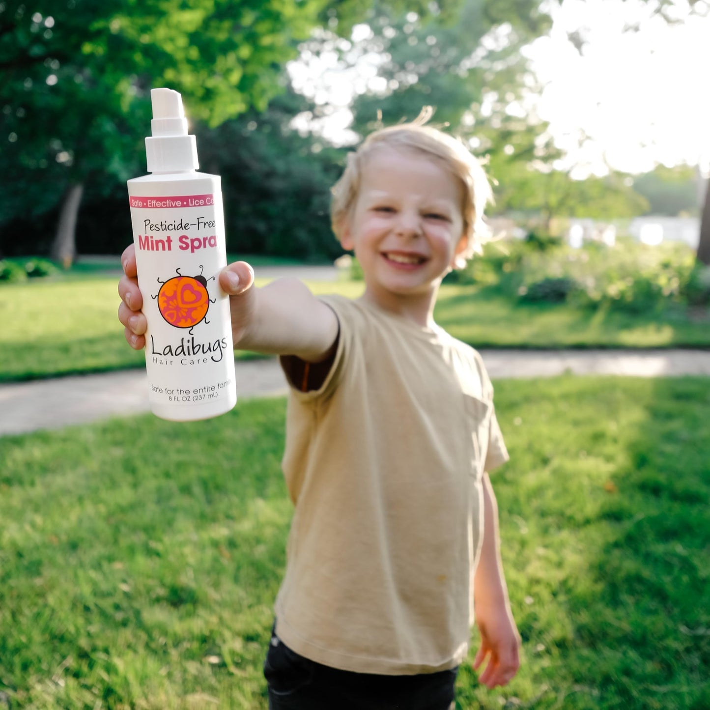 Ladibugs Lice Prevention Mint Spray 8oz | Natural Ingredients | Highly Effective Lice Treatment Spray | Daily Use